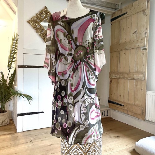 Stunning designer james - stunning,