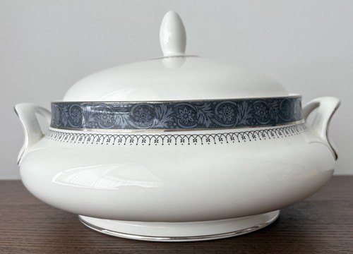 Royal doulton sherbrooke h5009 - royal,