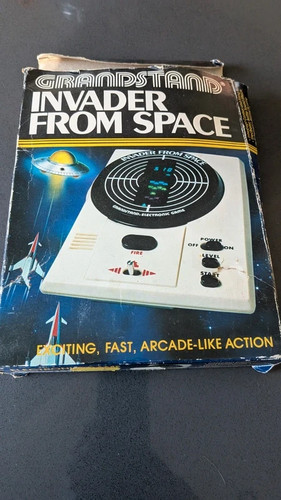 Invaders from space vintage - invaders,