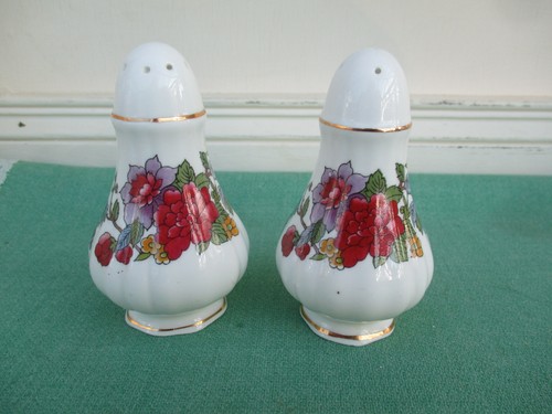 Paragon salt and pepper - pepper, pots