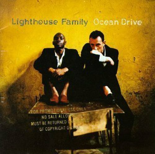 Lighthouse family ocean - lighthouse,