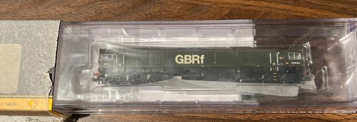 Graham farish 371 398 class - farish, 66