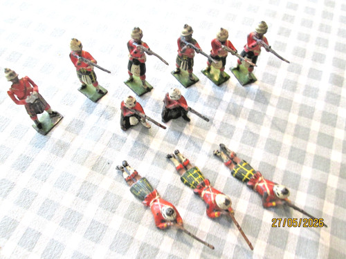 Britains lead soldiers - 11, x