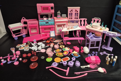 Barbie vintage 90s furniture - barbie,