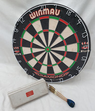 Winmau Dart Board with Dart Set