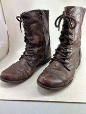 STEVE MADDEN TROOPA BOOTS