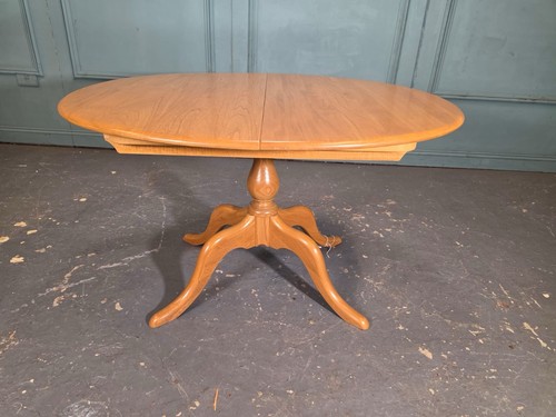Ercol extending dining table - ercol,