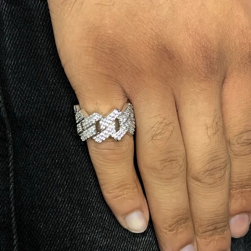 Iced vvs diamond out - out, prong