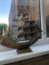 Vintage horn ship - musical