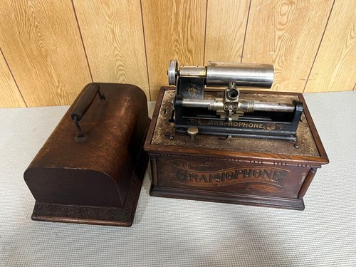 The graphophone columbia - the,