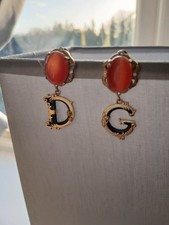 D&G Dangle Drop Earrings gold