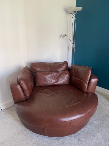 Dfs oversized round - oversized, leather