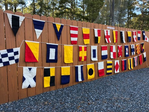 Set nautical signal - of,