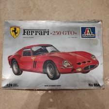 Italeri No 654 Ferrari 250 GTO 1:24 Scale Model Kit Made In Italy Boxed.