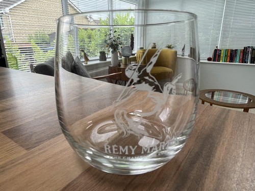 Remy martin round champagne - remy,