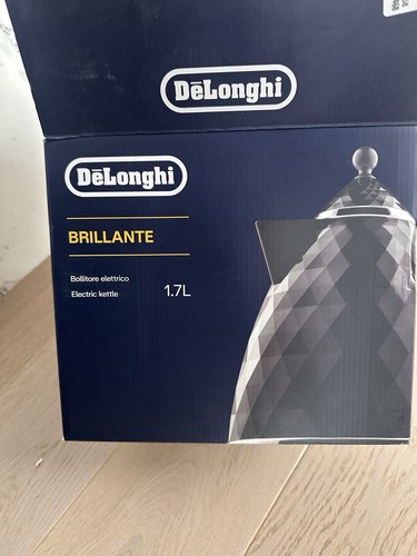 Delonghi kettle - delonghi,