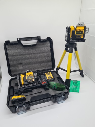 Dewalt green 3sides self - dewalt,