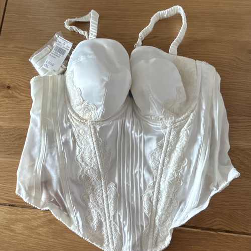 Gorgeous ivory satin lace - gorgeous,