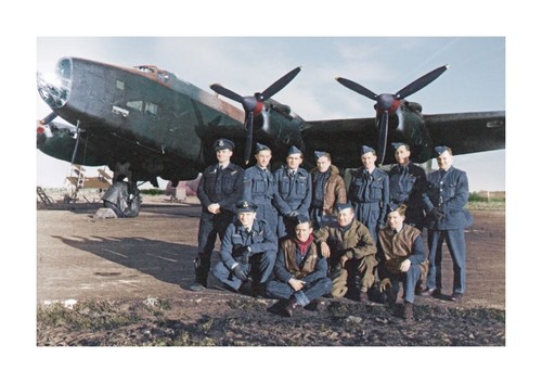 Halifax bomber ww2 - halifax,