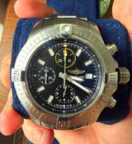 Breitling avenger chronograph - breitling,