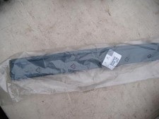 CITROEN XSARA PICASSO N68 FRONT BUMPER CENTER BOOT GENUINE NEW CITROEN 7452CN