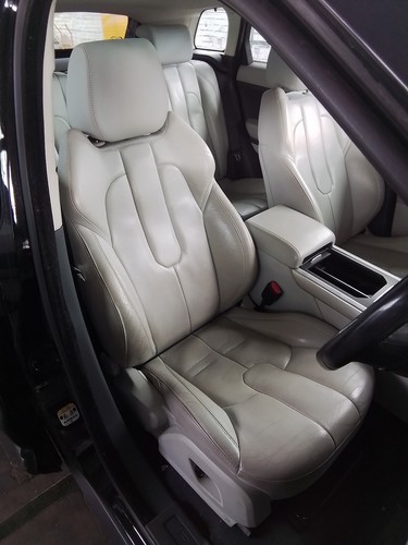 Seat front right land - front,