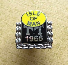 1966 ISLE OF MAN TT BADGE - IoM MANX T.T. RACES