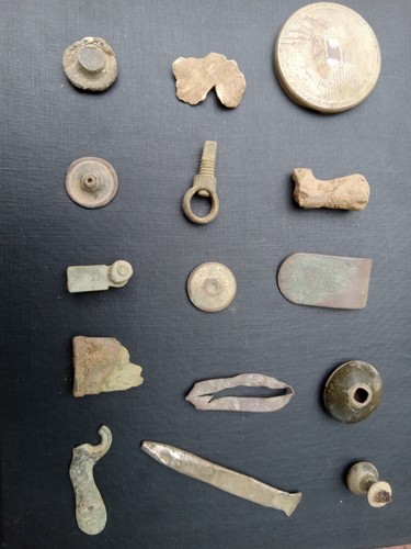 Mid 1800s artifacts dug near - artifacts,