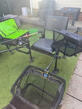 Complete feeder fishing set up