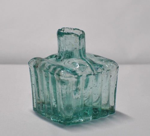 Antique glass ink bottle - ,