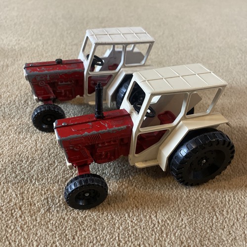 Two lone star tractor 946 - tractor,
