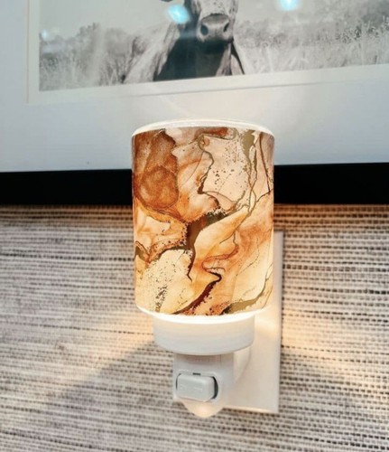 Scentsy mini warmer plug - , in