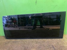 VW TRANSPORTER Right side rear Glass T5 SHUTTLE Mini Bus  7H3845332N LWB 