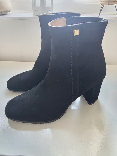 Stuart weitzman pull - stuart,
