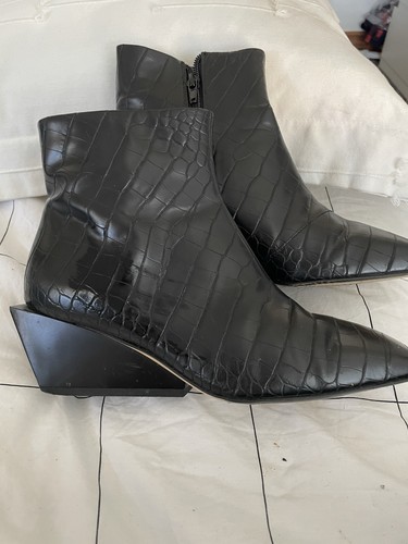 Charles keith size 4 37 - charles, 4/37