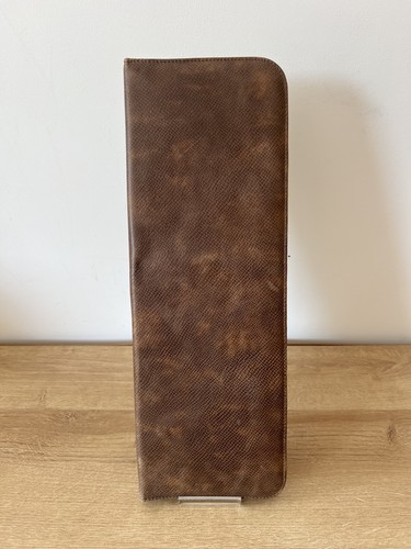 Daines hathaway full grain - &,
