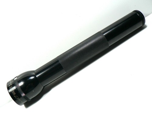 Maglite black torch - 12",