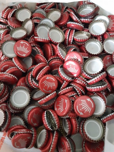 100 budweiser bottle tops - 100,