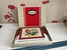 Vintage Pimpernel Floral 8 x