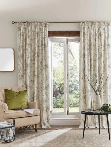 Laura ashley pussy - ashley,