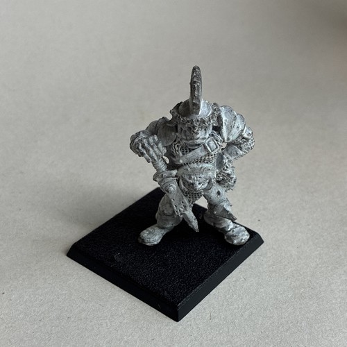 Vintage metal citadel c23 - metal,