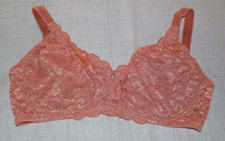 LADIES TRIUMPH AMOURETTE 300 PEACH ? 38E NONWIRED FULL CUP COMFORT BRA