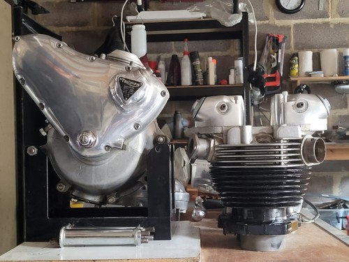 Triumph bonevielle engine 1961 - triumph,
