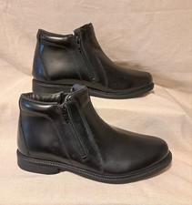 Clifford James mens black