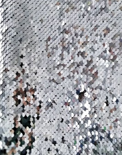table runner sequin silver