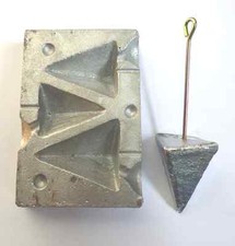 Fishing Mould Pyramid 3 in 1