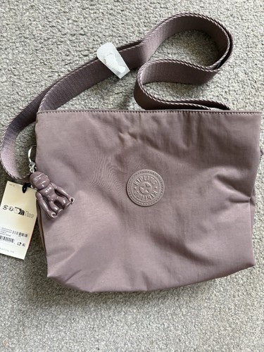 Kipling fabya medium - fabya, cross