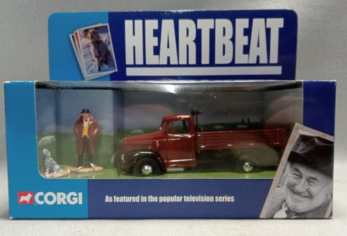 Corgi heartbeat bedford truck - corgi,