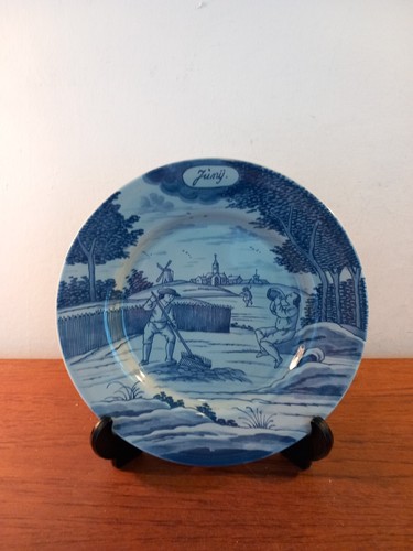 Delft blue plate - 9inch, months