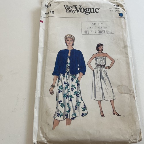 Vogue vintage sewing pattern - sewing,